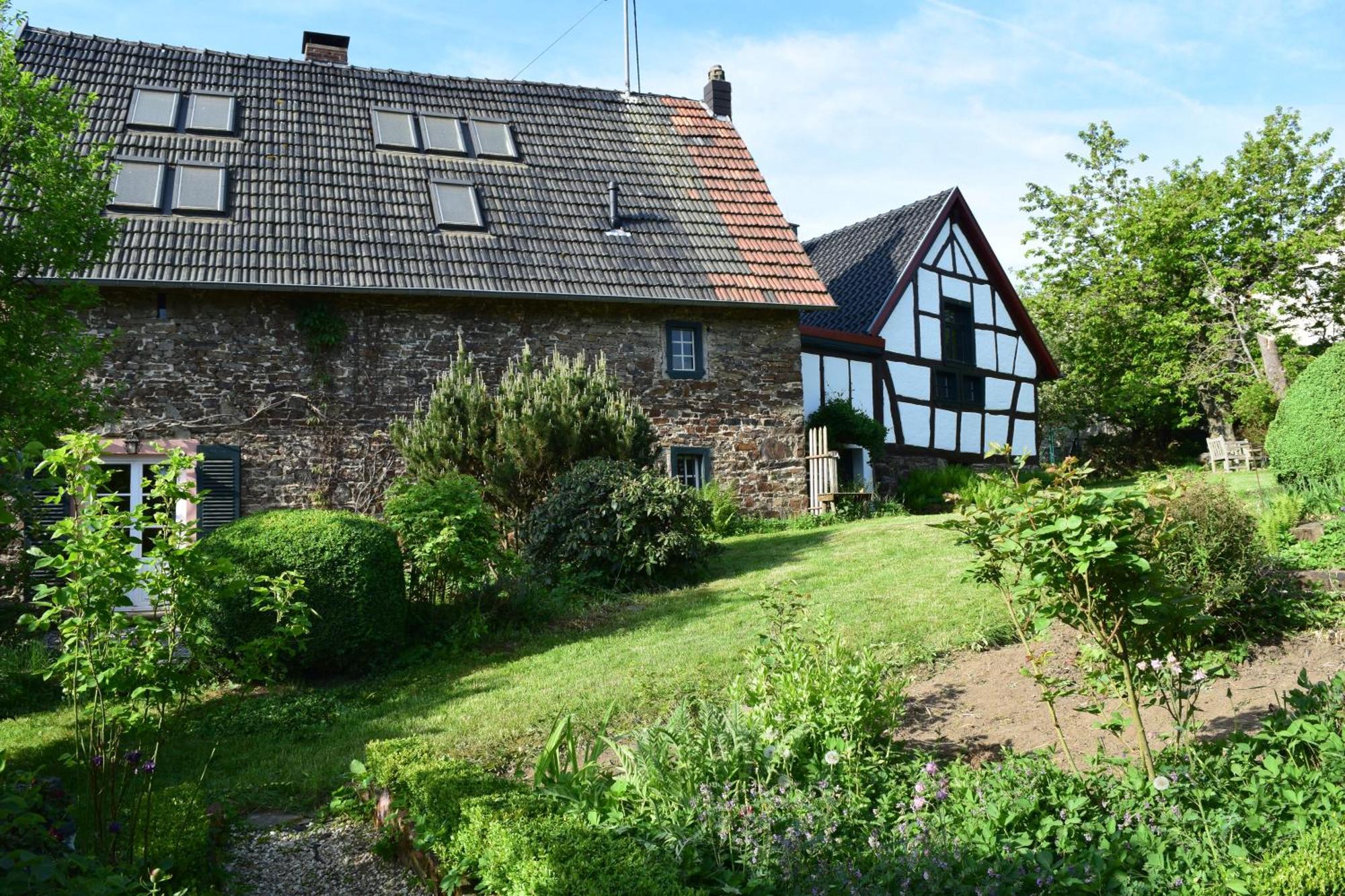 Apartment Am Aremberg / Eifel